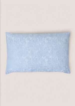 Niebieska poszewka na poduszką z pluszowego polaru