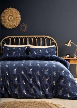 Zestaw dwustronnych, polarowych poszewek na kołdrą Cosmic Star w kolorze granatowym