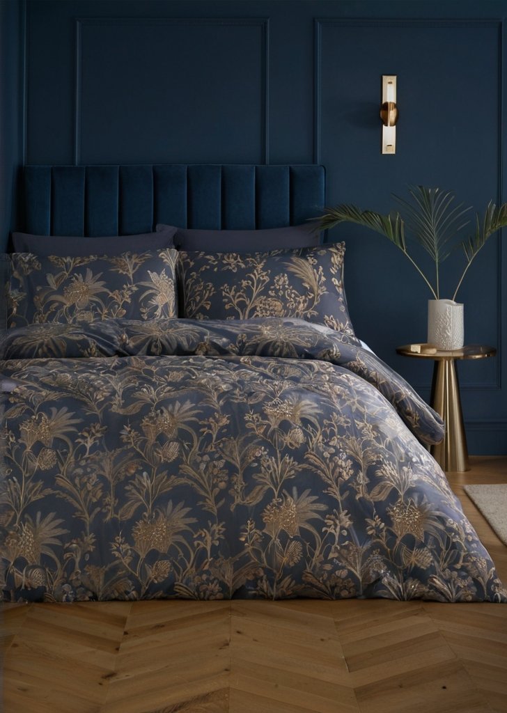 Granatowy, żakardowy zestaw poszewek na kołdrą Soiree Midnight Palm